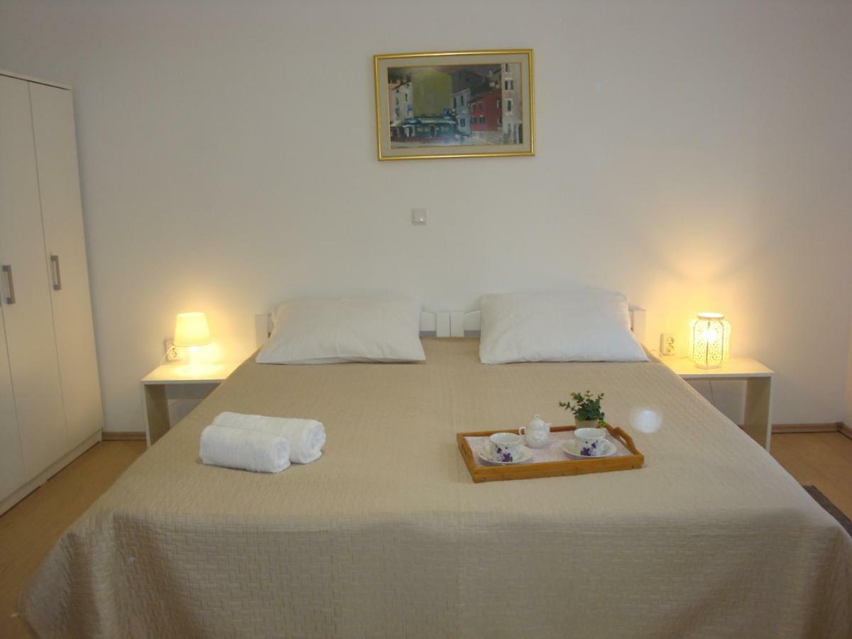 Apartments Olea Pinezići Zewnętrze zdjęcie
